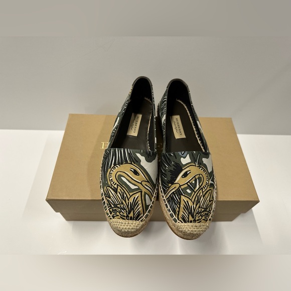 Burberry Olive and Tan Canvas and Leather Espadrille Flats in size 36 - Picture 1 of 4